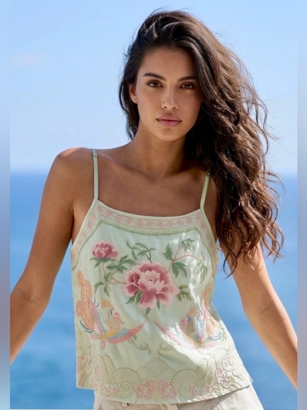 Woman’s NWOT Embroidered sage Green Floral Camisole Top in M